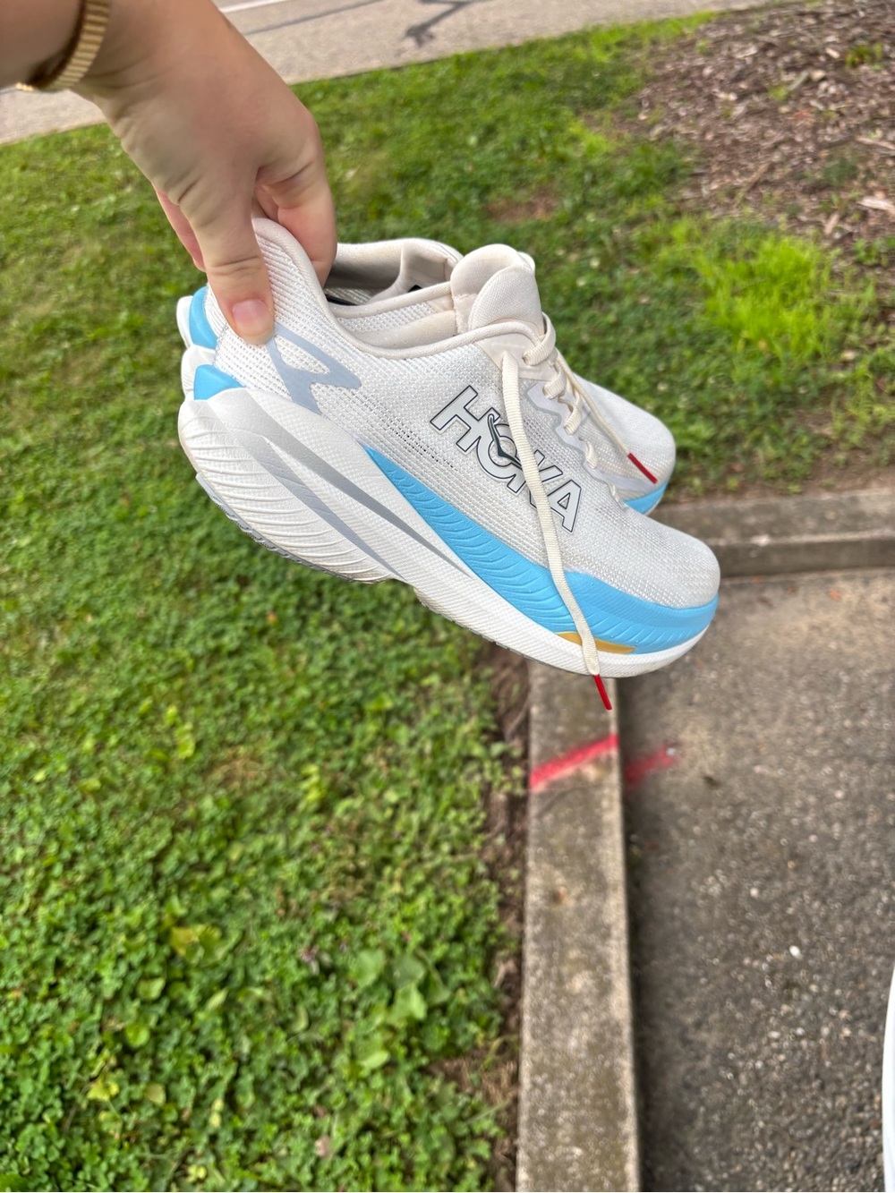 Women’s Hoka Mach X 30 - Picture 3 of 5